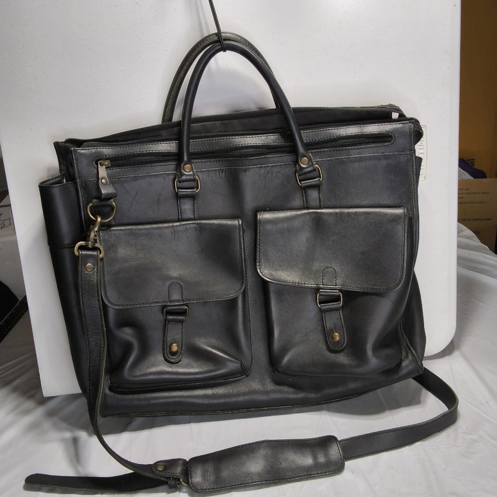 Vintage Eddie Bauer Heavy Leather Multiple Pocket Computer Laptop Bag Briefcase